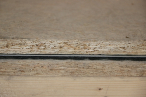 La sous-couche insulWood lutte contre les bruits d’impact et aériens entre les étages en structure bois